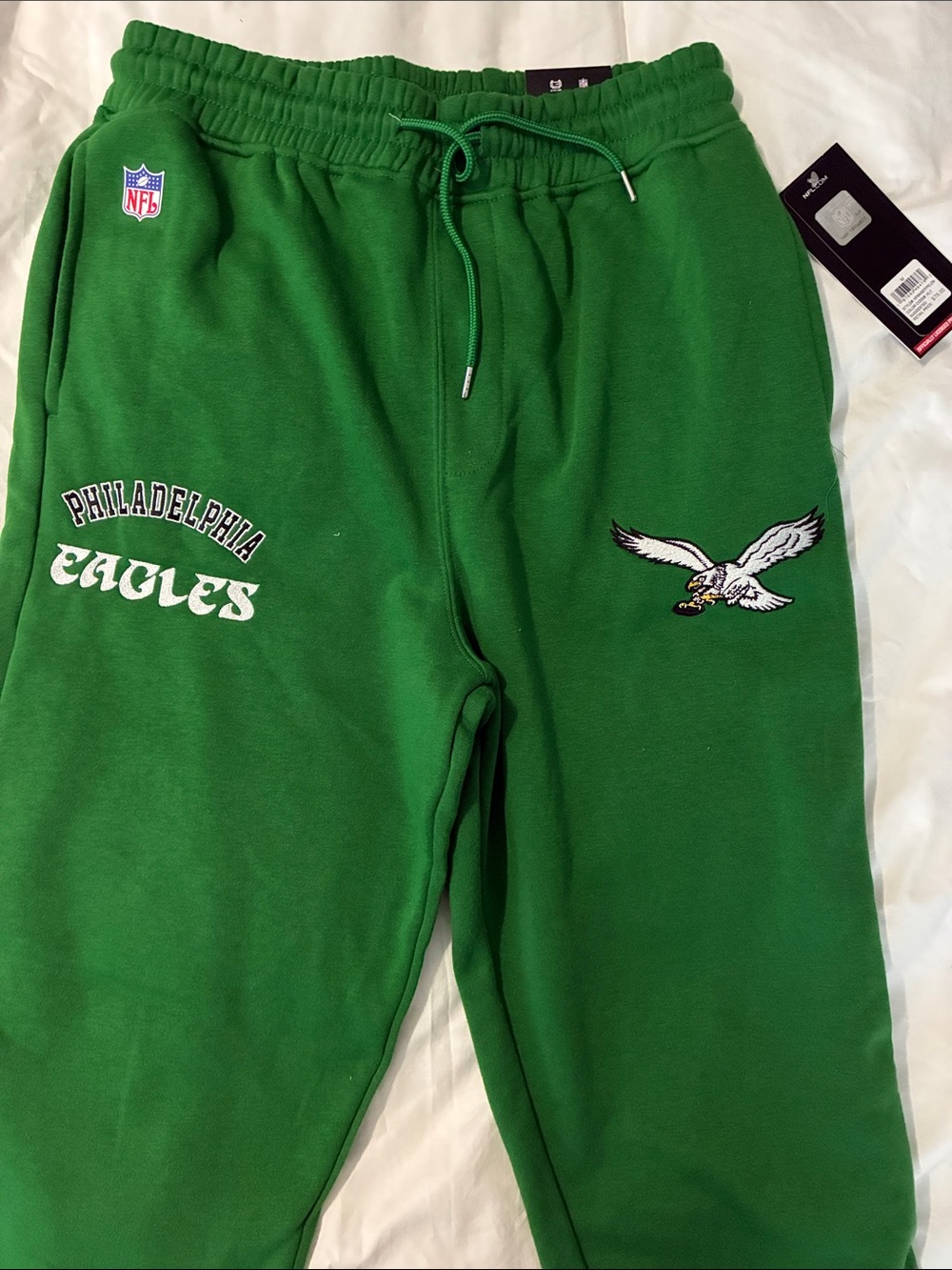 Eagles joggers - Picture 2 of 3